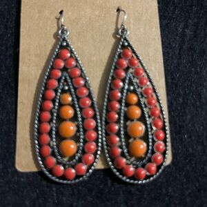 Elegant Teardrop Earrings in Red and Orange